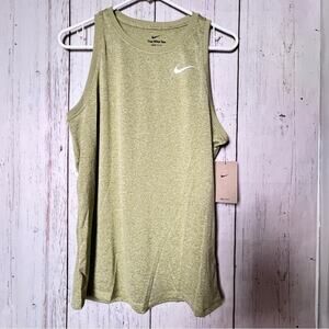The Nike Tee Women's Dri-Fit Sleeveless Athletic Sporty Logo Sz M